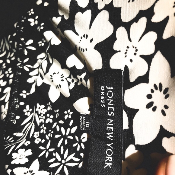 Jones New York Dress Size 10 - Picture 6 of 6